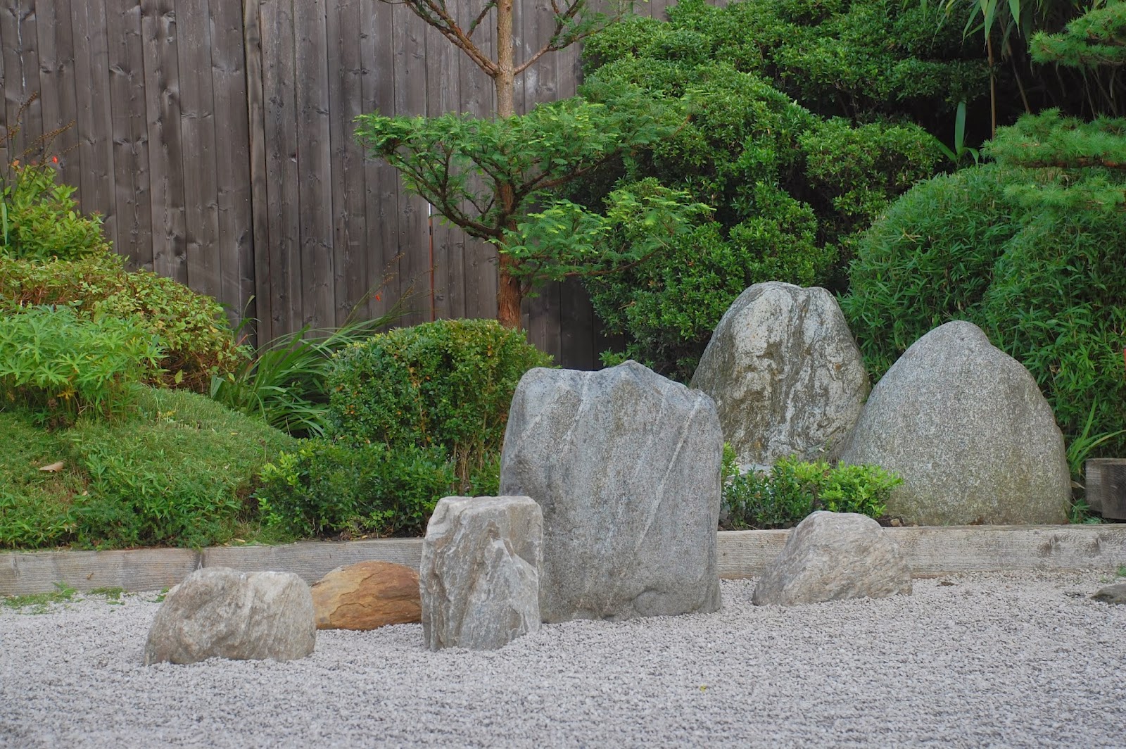 como-posicionar-as-rochas-em-seu-jardim-japon-s-jardim-japon-s